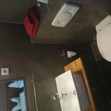 Hotell Skada Cölln Köln